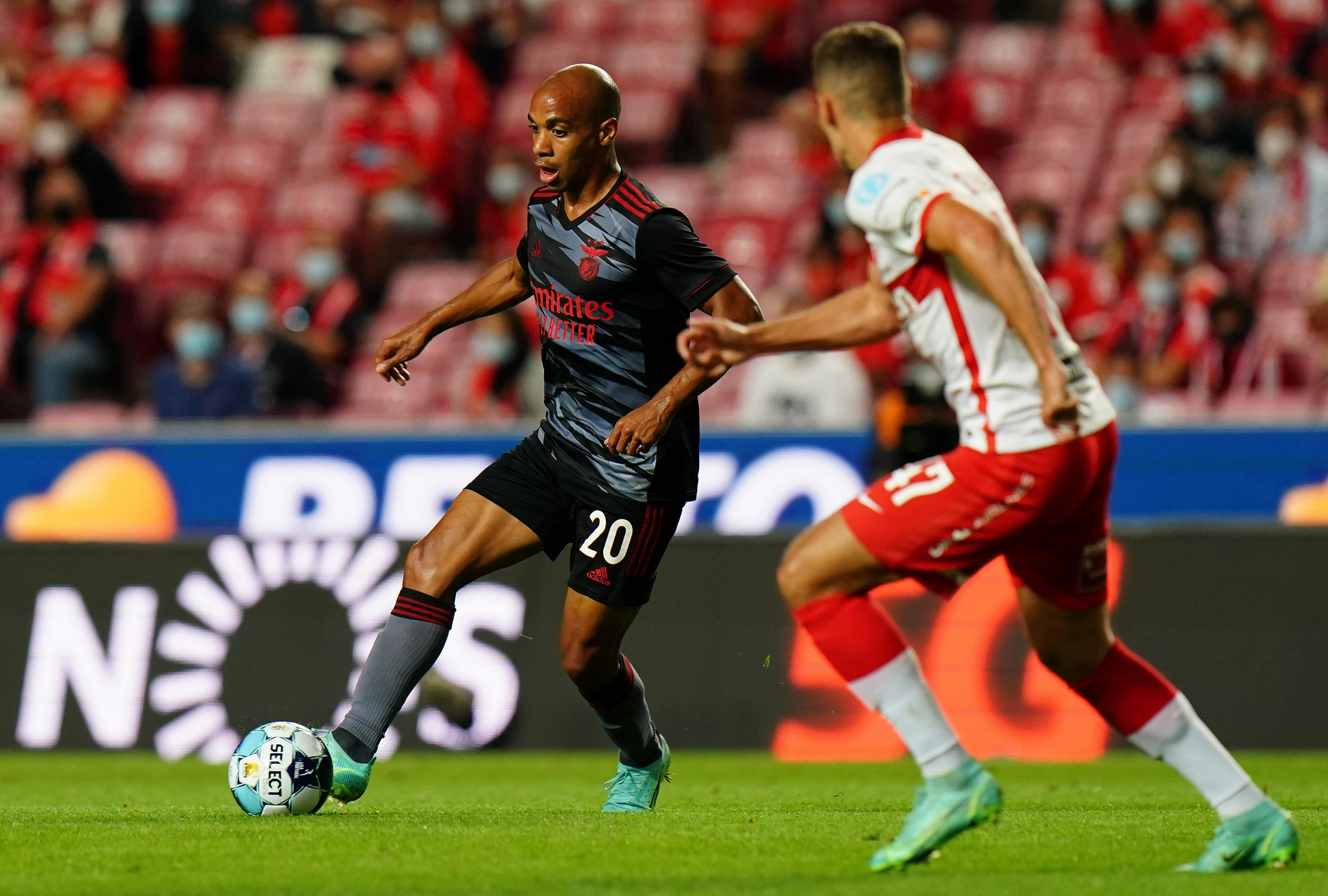 本菲卡：欧冠&ldquo;逆袭风暴&rdquo;中的葡超传奇